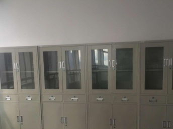 上海松江萬達旁二手辦公家具熱銷，助力企業低成本配置辦公空間